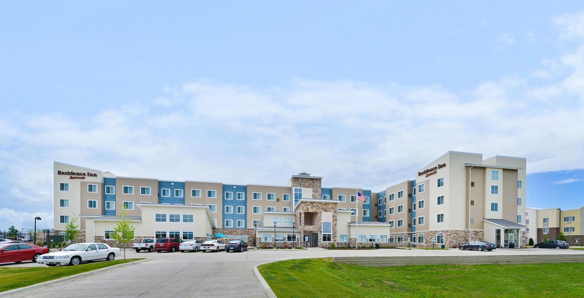 Residence Inn By Marriott Champaign Zewnętrze zdjęcie