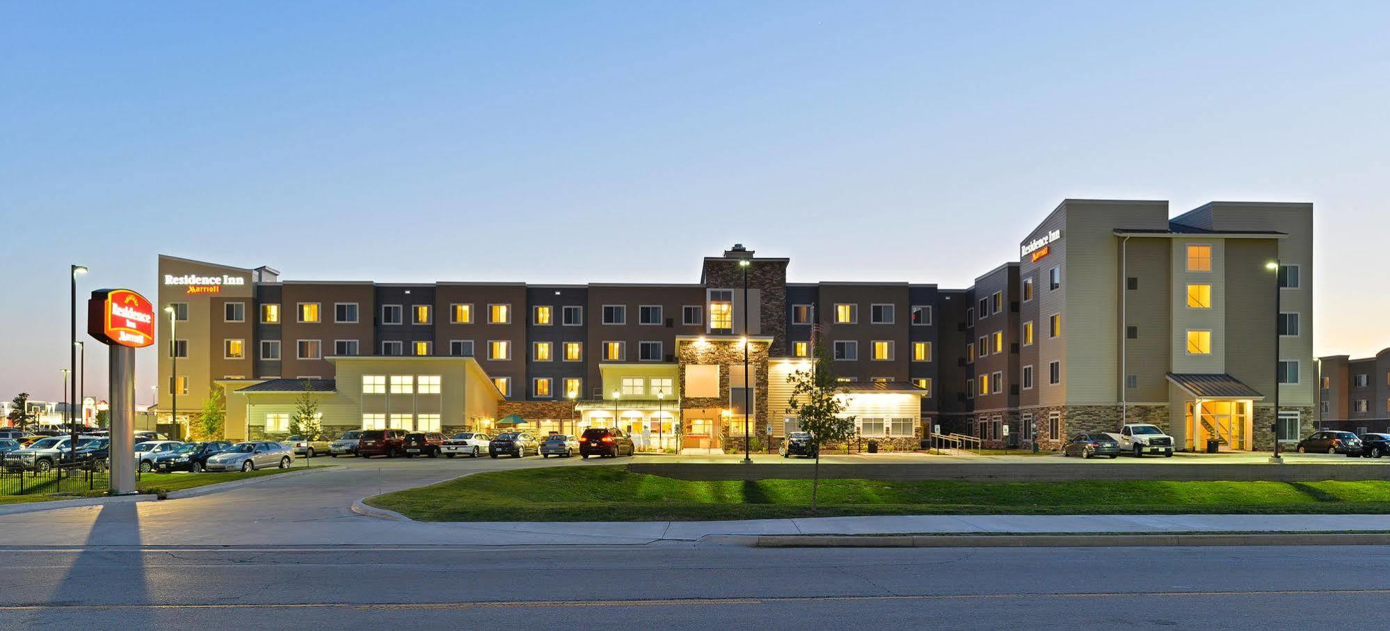 Residence Inn By Marriott Champaign Zewnętrze zdjęcie